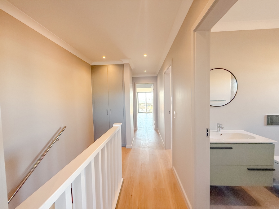 3 Bedroom Property for Sale in Plettenberg Bay Central Western Cape